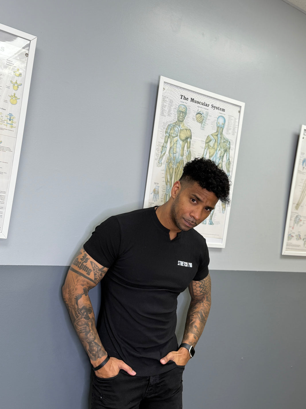 Men's Black Short Sleeve Small V-cut T-shirt